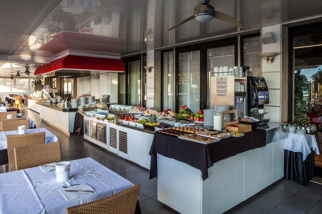 Hotel Cesare Augustus Lido di Jesolo Exterior photo